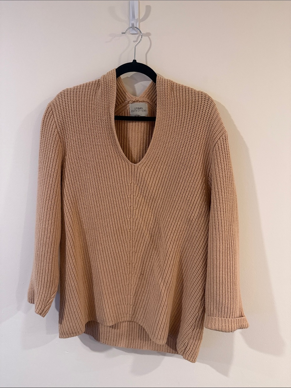 Urban Outfitters Ribbed V-Neck Sweater in Beige